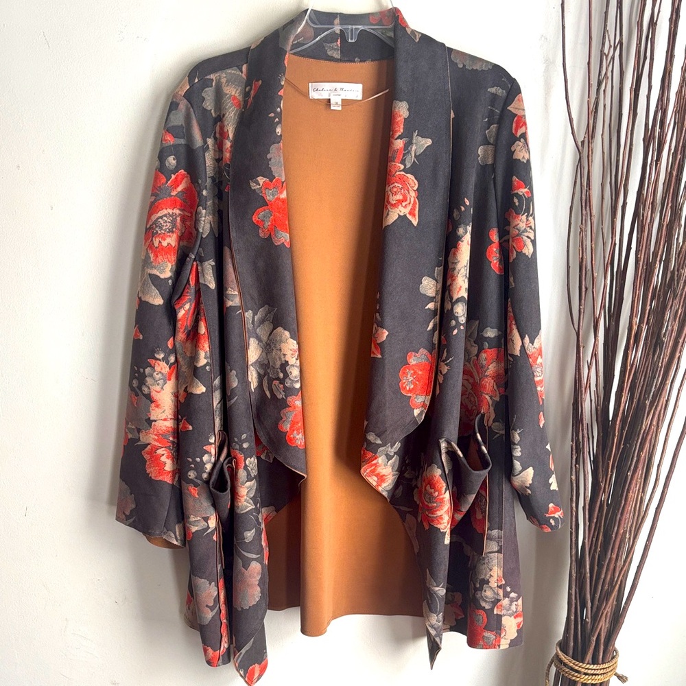 Chelsea & Theodore | Faux Leather Floral Cardigan 1x - Picture 3 of 11